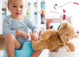 Бывает ли геморрой у новорожденных: каковы особенности лечения и ухода за крохой?