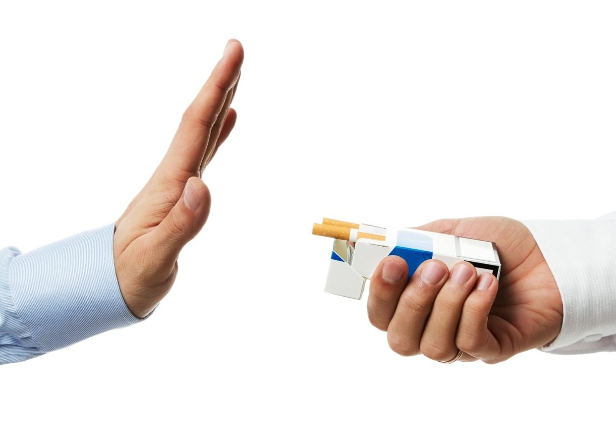 Можно ли курить при геморрое?